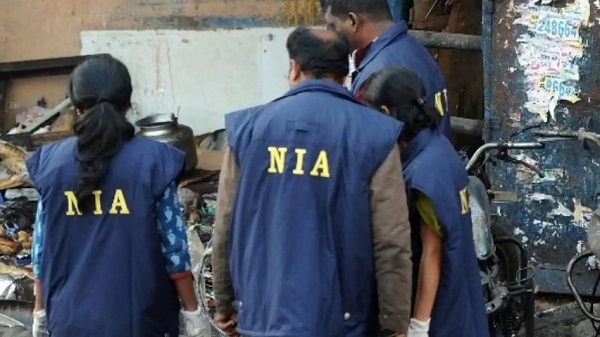 NIA ने तेज की कार्रवाई, तीन राज्यों में 60 ठिकानों पर रेड - CG Sandesh