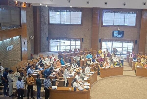 विधानसभा में अब नहीं होगा इस शब्द का इस्तेमाल, आदेश में किया... - CG Sandesh