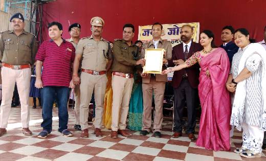 सरायपाली थाना ने बनाया वर्ल्ड रिकॉर्ड - CG Sandesh
