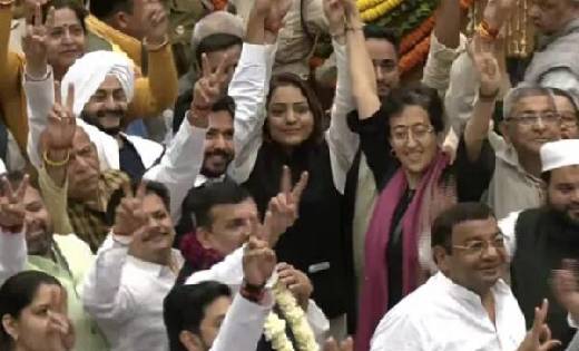 AAP ने जीता दिल्ली मेयर चुनाव, शैली ओबेरॉय ने BJP प्रत्याशी ... - CG Sandesh