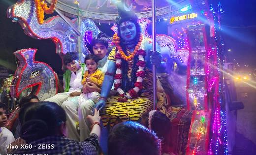 बसना में शिवरात्रि पर पहली बार निकली शिव जी की बारात - CG Sandesh