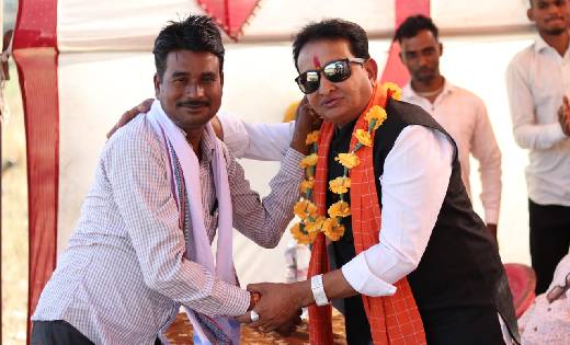 बसना : गोहेदादर में आयोजित क्रिकेट प्रतियोगिता में शामिल हुए... - CG Sandesh