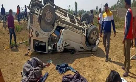 बारातियों से भरी स्कॉर्पियो पलटी, 2 की मौत, 6 गंभीर - CG Sandesh