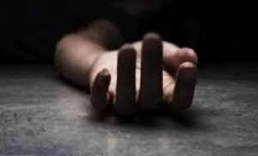 12वीं के छात्र ने बहुमंजिली इमारत की बालकनी से लगाई छलांग, म... - CG Sandesh