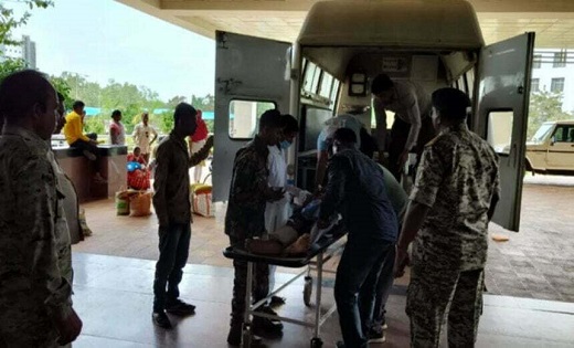 पिकअप वाहन ने बाइक को मारी टक्कर,CAF के दो जवानों की मौत - CG Sandesh