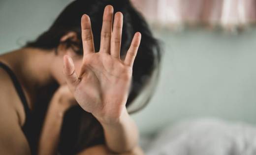 परीक्षा देकर लौट रही छात्रा से 5 युवकों ने किया गैंगरेप, बना... - CG Sandesh
