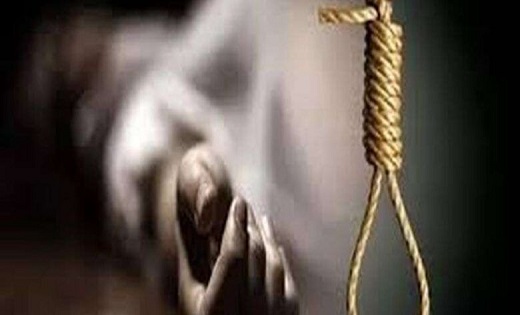 इंजीनियरिंग के छात्र ने फांसी लगाकर की आत्महत्या, फंदे से लट... - CG Sandesh