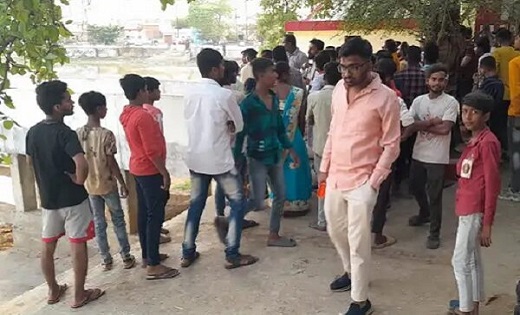 दिनदहाड़े नाबालिग की चाकू गोदकर हत्या, आरोपी ने इस वजह से दि... - CG Sandesh