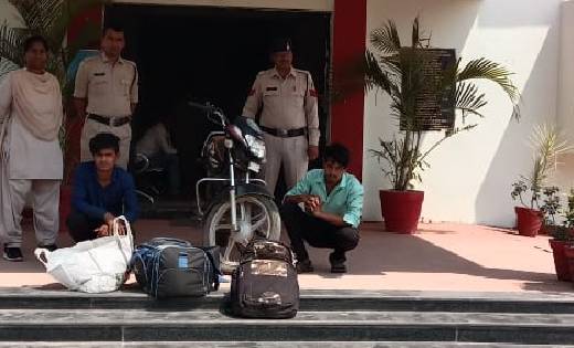 बसना : अवैध शराब परिवहन करते 2 युवक गिरफ्तार  - CG Sandesh