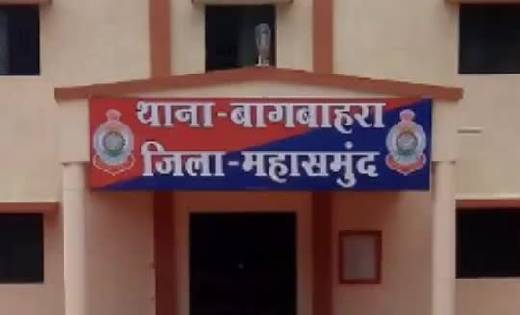 बागबाहरा : पार्किंग स्थल से पीकप वाहन की चोरी, 3 माह बाद दर्... - CG Sandesh