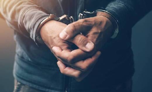 सरायपाली : 20 लीटर महुआ शराब के साथ आरोपी गिरफ्तार - CG Sandesh