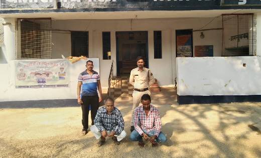 सरायपाली : भारी मात्रा में चोरी के कबाड़ी सामान जप्त, 2 गिरफ्... - CG Sandesh