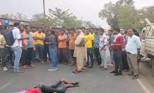 दो छात्रों की तेज रफ्तार ट्रक की चपेट में आने से दर्दनाक मौत... - CG Sandesh
