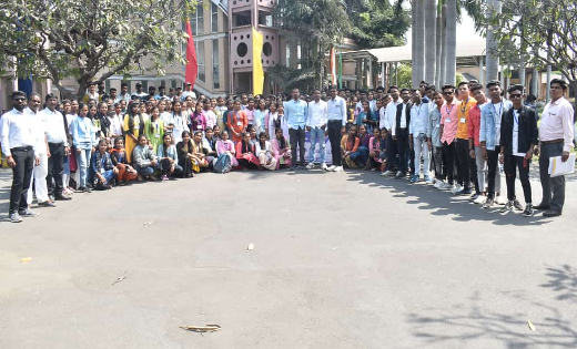 शैक्षणिक भ्रमण - जेएसपीएल में जुटे खरसिया और जोबी कॉलेज के स... - CG Sandesh