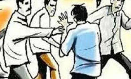 पिथौरा : समझौता के लिए बुलाकर कर दी पिटाई. - CG Sandesh