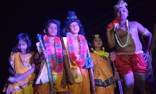 सांकरा : रामनवमी पर बड़े लोरम में निकली भव्य शोभायात्रा - CG Sandesh