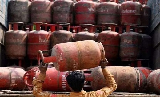 अब गैस की कीमतों में आएगी गिरावट , सरकार का सुपरहिट फॉर्मूला... - CG Sandesh