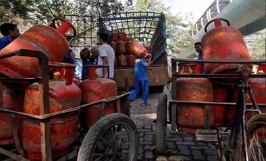 मिलेगा आपकों भी जबरदस्त फायदा , 500 रुपए में लेना है सिलेंडर... - CG Sandesh