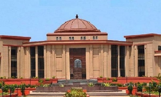 हाईकोर्ट ने बिलासपुर से फ्लाईट बंद होने को लेकर जताई नाराजगी... - CG Sandesh