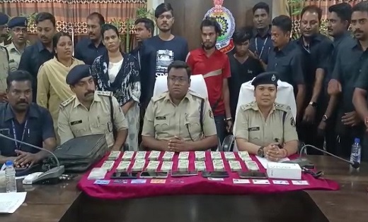 11 लाख की लूटपाट करने वाले महिला और नाबालिग सहित 6 गिरफ्तार - CG Sandesh