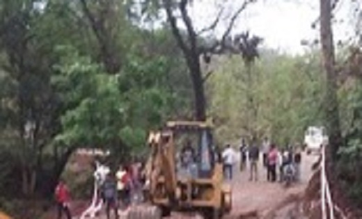 हाइवे जाम ने ली दो मरीजों की जान, बारिश की वजह से 12 घंटे से... - CG Sandesh