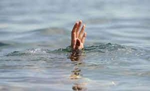  तालाब में मछली पकड़ने गए पिता-पुत्री की डूबने से मौत  - CG Sandesh