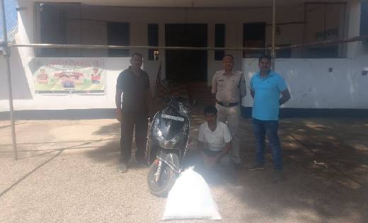 सरायपाली : 50 लीटर अवैध शराब के साथ आरोपी गिरफ्तार - CG Sandesh