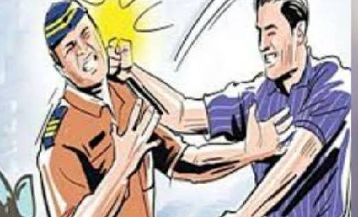 बसना : पुलिस के साथ की मारपीट; वर्दी उतरवा दूंगा, तेरा मर्डर... - CG Sandesh