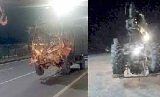  ट्रैक्टर और ट्रक की टक्कर में तीन युवकों की मौत - CG Sandesh