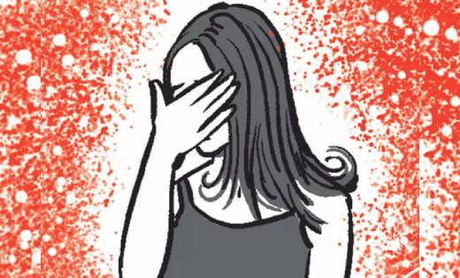 तेन्दुकोना : मैं तुझे प्यार करता हूं कहकर रास्ता रोककर की छे... - CG Sandesh