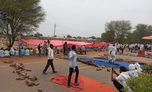 आरक्षण की मांग को लेकर एक बार फिर जयपुर-आगरा हाईवे जाम, इस ब... - CG Sandesh