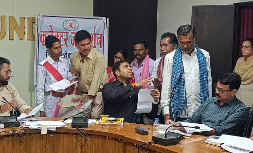 महासमुंद : जनदर्शन में मिले 32 आवेदन - CG Sandesh