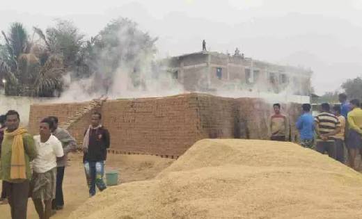 बसना : ईट भट्ठे में हुए हादसे में गंभीर रूप से घायल मजदूर की... - CG Sandesh
