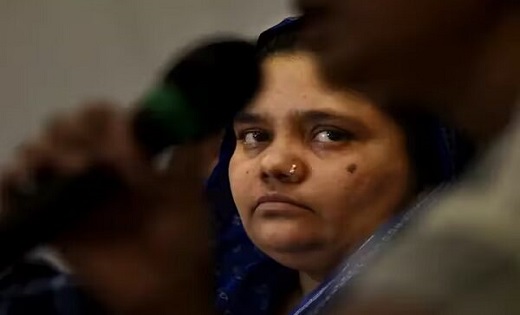 Bilkis Bano Case: 11 दोषियों की रिहाई के खिलाफ दायर याचिका प... - CG Sandesh