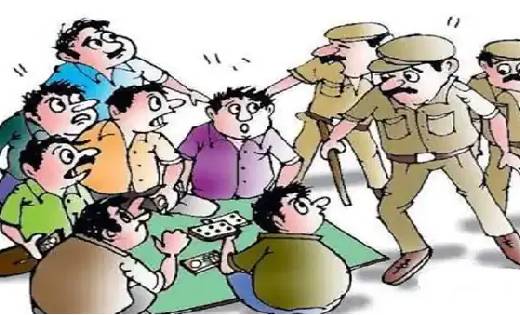 बसना : पुलिस ने तीन जुआरियों को घेराबंदी कर पकड़ा - CG Sandesh