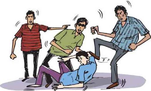 महासमुन्द : किराना दूकान वाले से मारपीट कर पत्थर से तोड़ा कार... - CG Sandesh