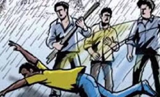 महासमुंद : ढ़ाबा मालिक ने अपने दोस्तों के साथ मिलकर रॉड से की रसोइये पिटाई