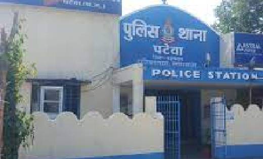 पटेवा : 11 KV गोंगल फिडर को ट्रक ने मारी ठोकर, 3 गाँवों की ब... - CG Sandesh