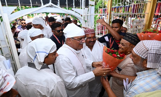 CM भूपेश बिलासपुर पुलिस लाइन स्थित हजरत मदारशाह बाबा के सलान... - CG Sandesh