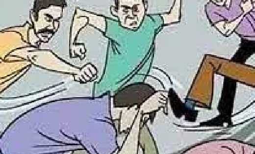 दो पायलट घायल...रेडबर्ड एविएशन के ट्रेनिंग विमान की इमरजेंसी... - CG Sandesh