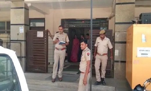 NEET की तैयारी कर रहे छात्र ने की आत्महत्या, फंदे पर लटकी मि... - CG Sandesh