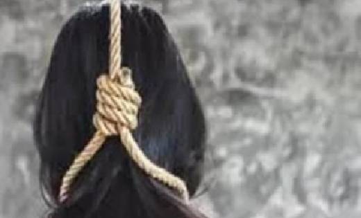 महिला ने संदिग्ध परिस्थितियों में लगाई फांसी, पति समेत तीन क... - CG Sandesh
