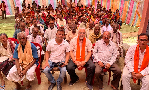 बसना – चारभाठा श्री हरि संकीर्तन अष्ट प्रहरी नाम यज्ञ में शा... - CG Sandesh