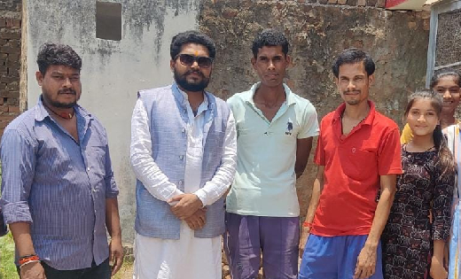 महासमुंद : छोटे-छोटे कारण बता कर आवेदन रोक देते है अफसर,जाति... - CG Sandesh