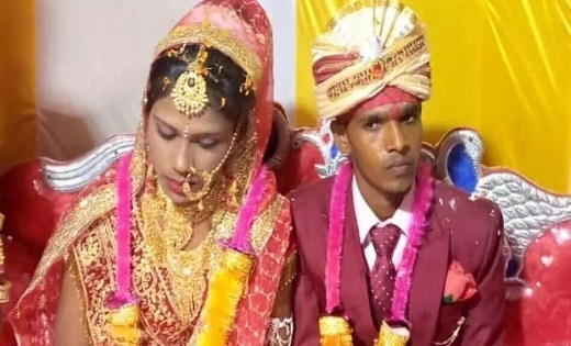  दूल्हा-दुल्हन की दर्दनाक मौत... ट्रैक्टर ने कार को मारी जोर... - CG Sandesh