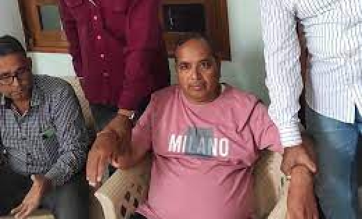 12 हजार की रिश्वत लेते पटवारी को EOW की टीम ने पकड़ा - CG Sandesh