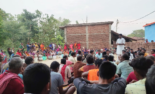 बसना : सरपंच पति द्वारा जातिगत टिप्पणी के मामले में सतनामी स... - CG Sandesh