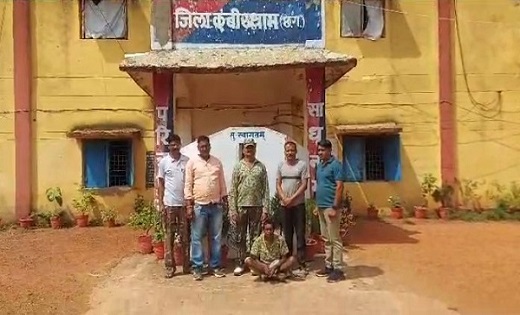 CG : तंबाकू के लिये हत्यारा बना पति, पत्नी की पीट-पीटकर ली ज... - CG Sandesh