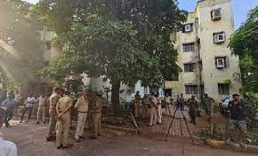 तालपुरी कालोनी के पारिजात बी ब्लाक में आपत्तिजनक स्थिति में ... - CG Sandesh