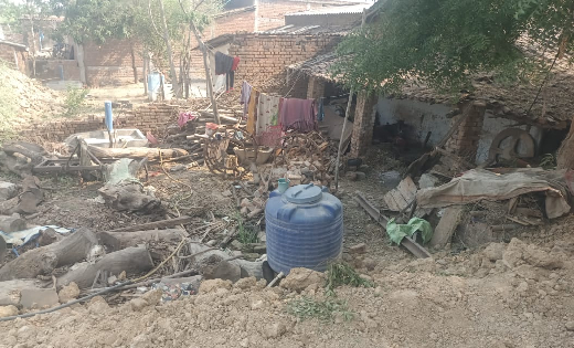 सांकरा : सरपंच पति की गुण्डागर्दी, मारपीट कर गाँव से बेदख़ल क... - CG Sandesh